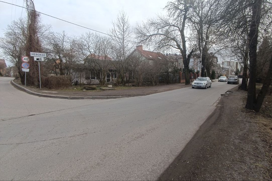 Власти Калининграда ищут подрядчика для капремонта ул. Орудийной (фото)