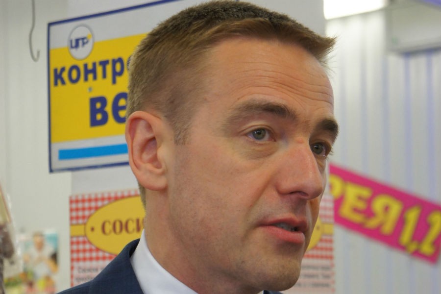 Власти страны намерены легализовать повсеместную продажу продуктов с автолавок 