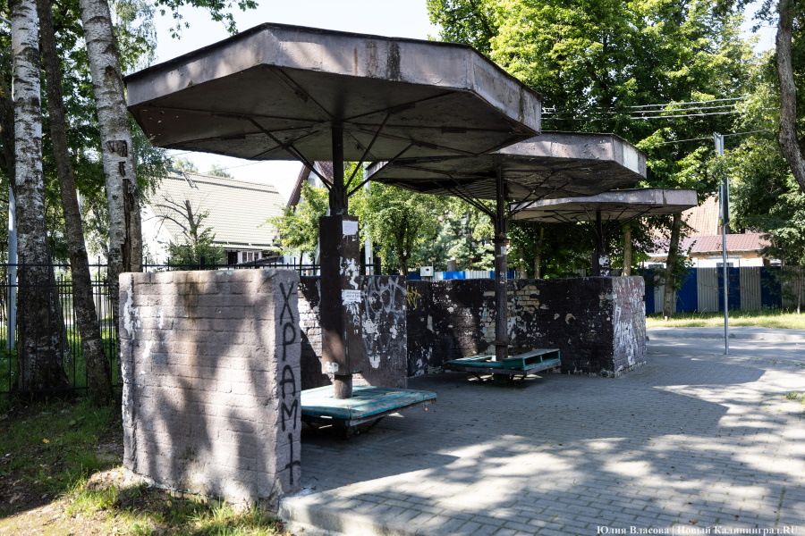 Горвласти не определились, что делать с «арт-остановкой» у ДК «Машиностроитель»