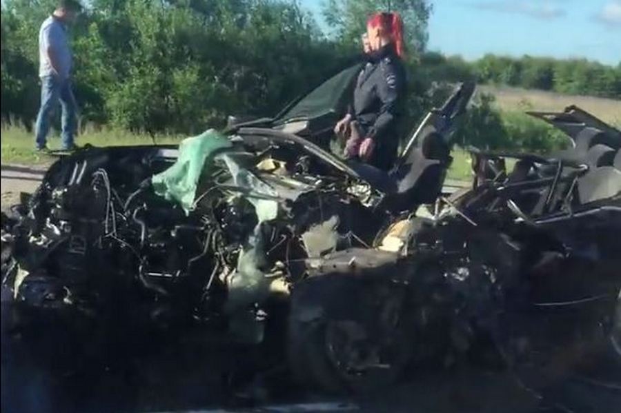 После лобового столкновения на Окружной оба водителя госпитализированы