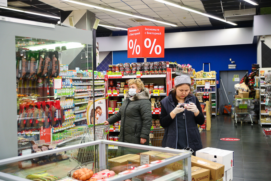 Власти страны продлили соглашения «о стабилизации цен» на сахар и масло