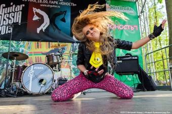 Калининградка выиграла общероссийский этап чемпионата «Air Guitar-2013» 