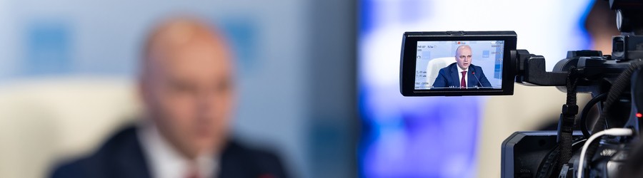 Вечерний @Калининград: взлёт губернатора, останки Преголи, дорогия дома и капитуляция