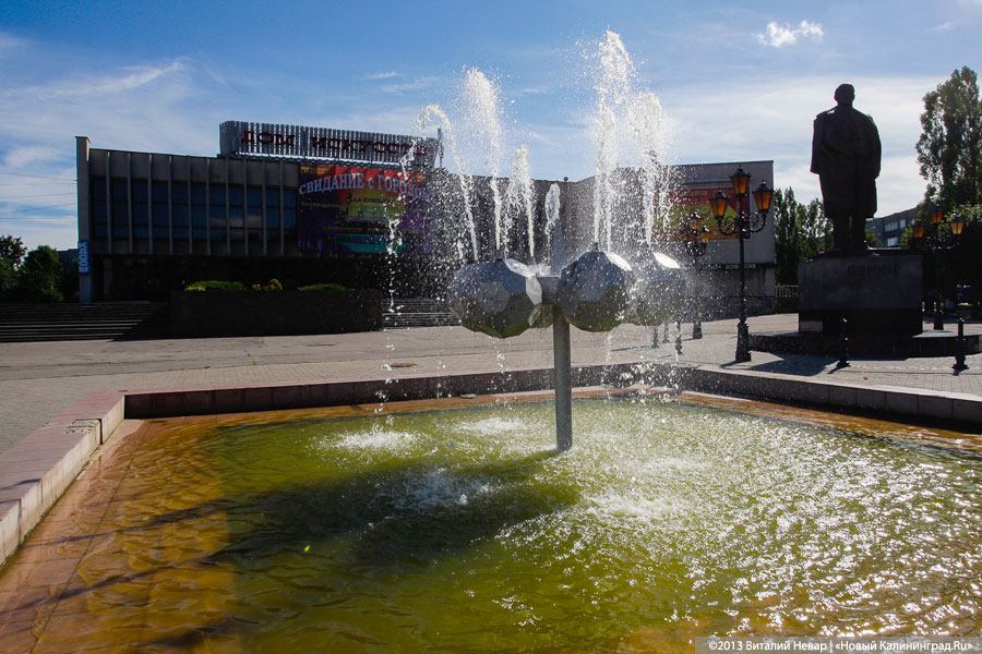 Россияне не могут прийти к единому мнению, что делать с телом Ленина