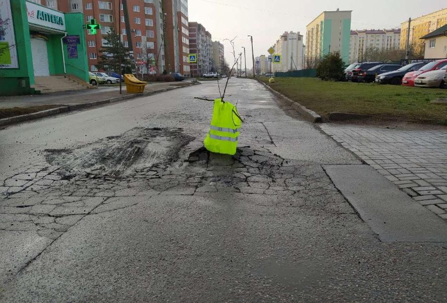 Горвласти обещают убрать «плывуны» на ул. Громовой и Аксакова вновь в течение трех дней