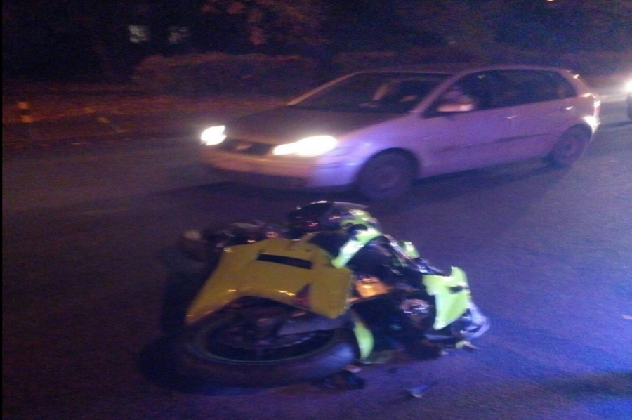 В Калининграде мотоциклист врезался в иномарку (фото)
