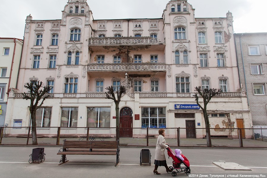 В центре Советска насмерть разбился мужчина, упавший с высоты (дополнено)