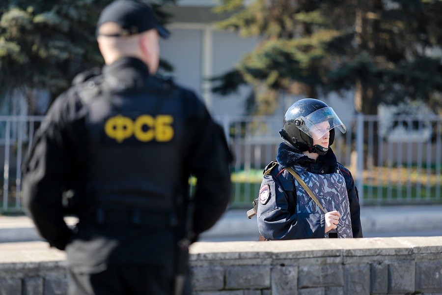 Директор ФСБ заявил о сохраняющихся террористических угрозах от «игиловцев»