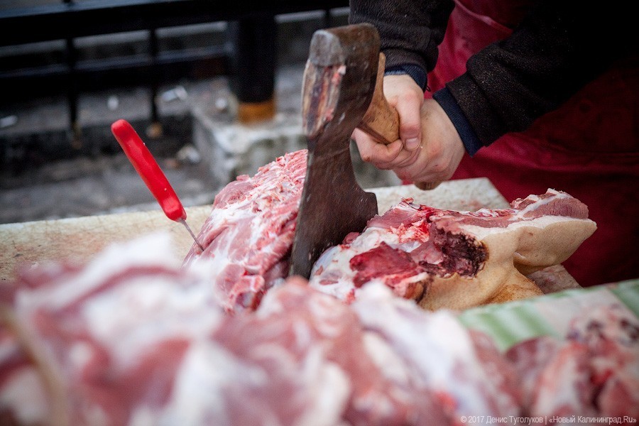 СМИ сообщил о зараженной АЧС калининградской свинине в Тюмени