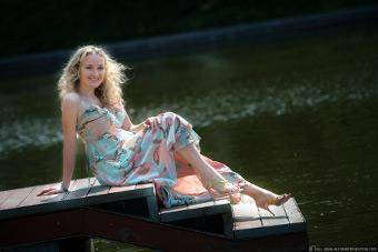 Победительница конкурса "Снегурочка-2010" получила призовую фотосессию