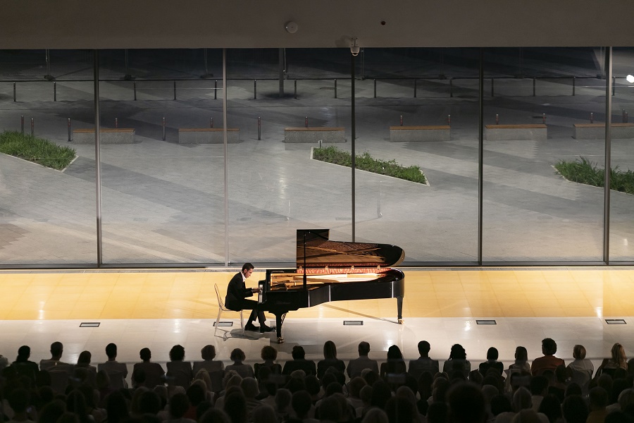 Третьяковка анонсировала зимний фестиваль фортепианной музыки в Калининграде