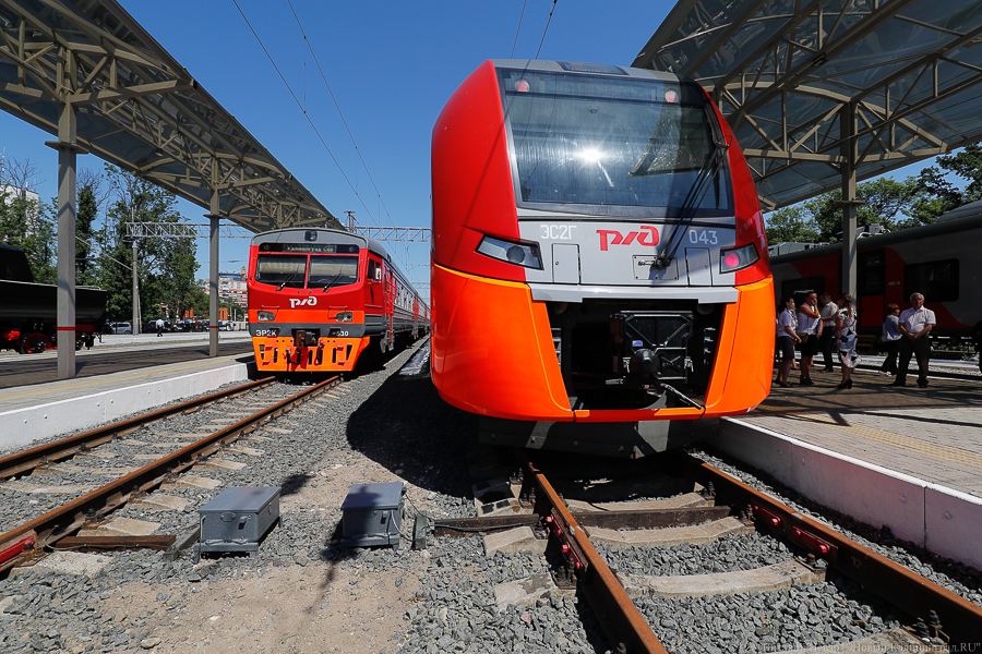 В активно застраивающемся поселке под Калининградом начали останавливаться поезда