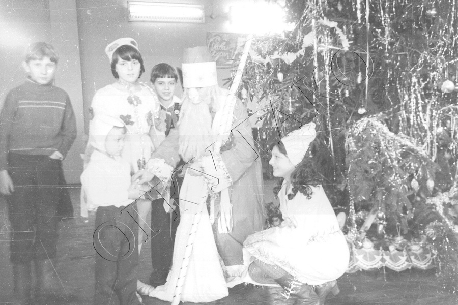 Елка в Большаково.jpg Елка в Большаково.jpg