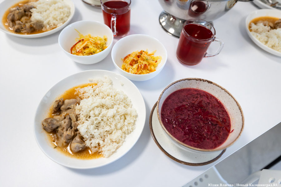 2025.08 школа 58, образование, столовая, еда 16.JPG