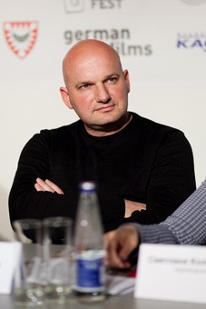 1004-1.jpg