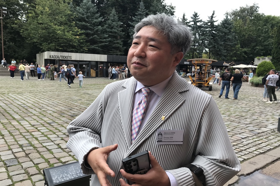 кореец главное.jpeg