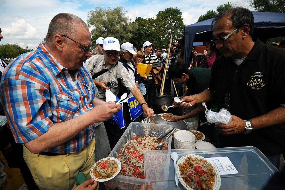 праздник еда1.jpg