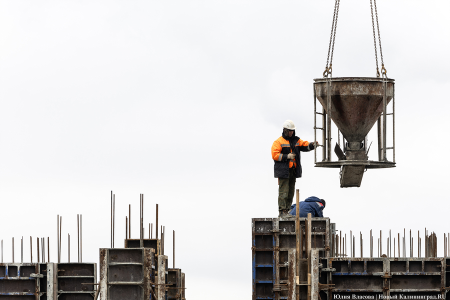 2025.03 стройка, строительство, рабочии, строители, дома, недвижимость, жилье 82.JPG